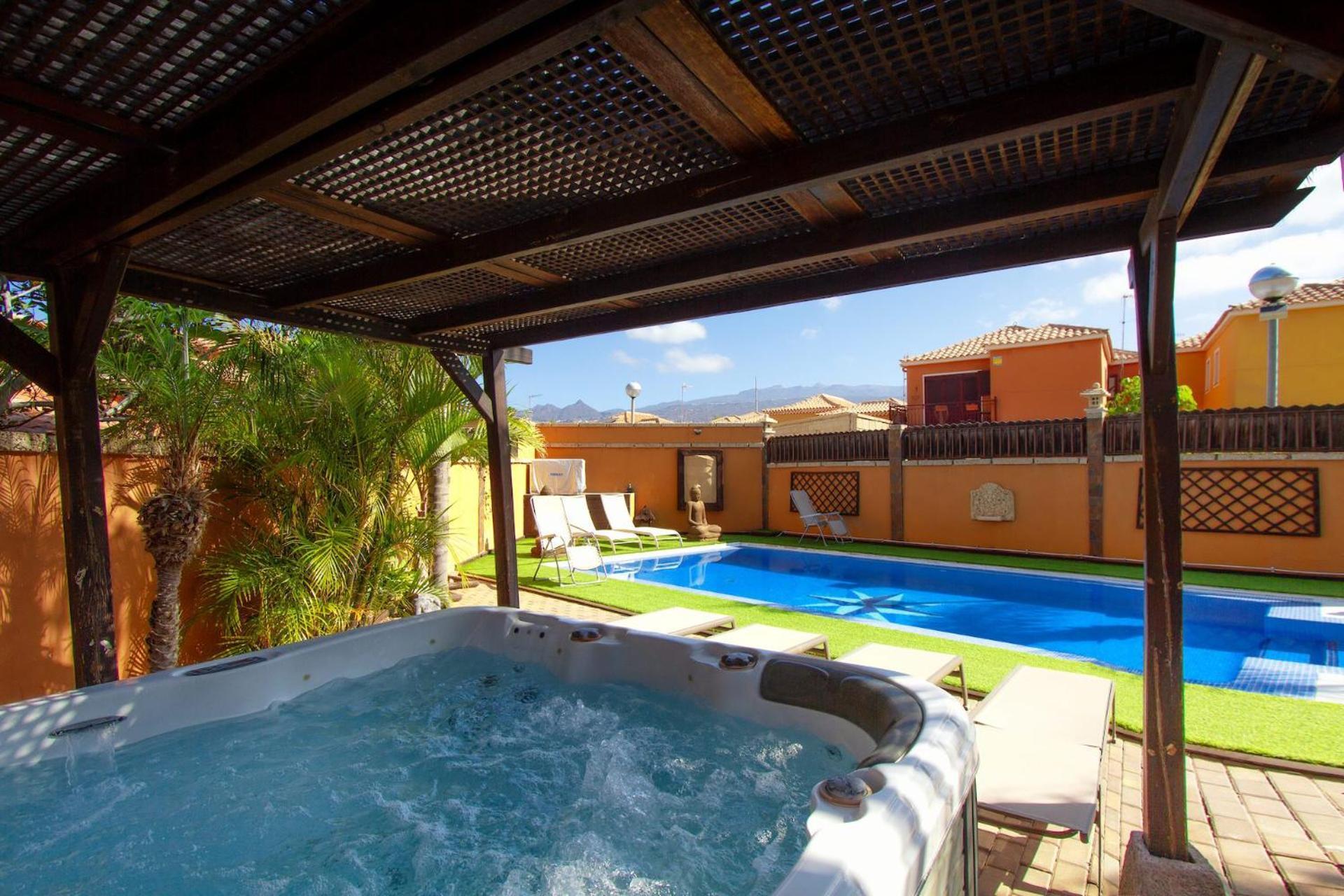 Villa Jardin De Buda أرونا المظهر الخارجي الصورة