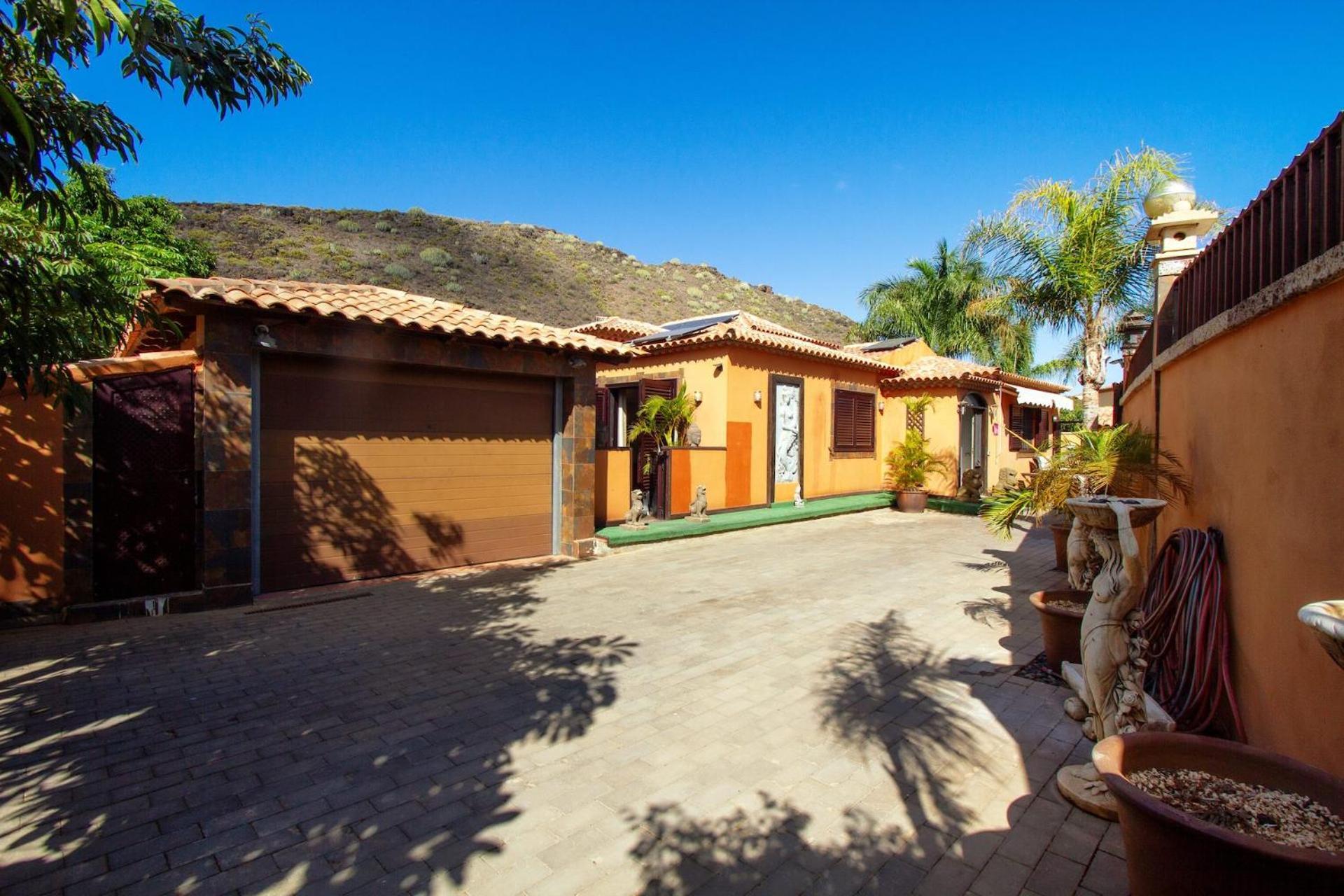 Villa Jardin De Buda أرونا المظهر الخارجي الصورة