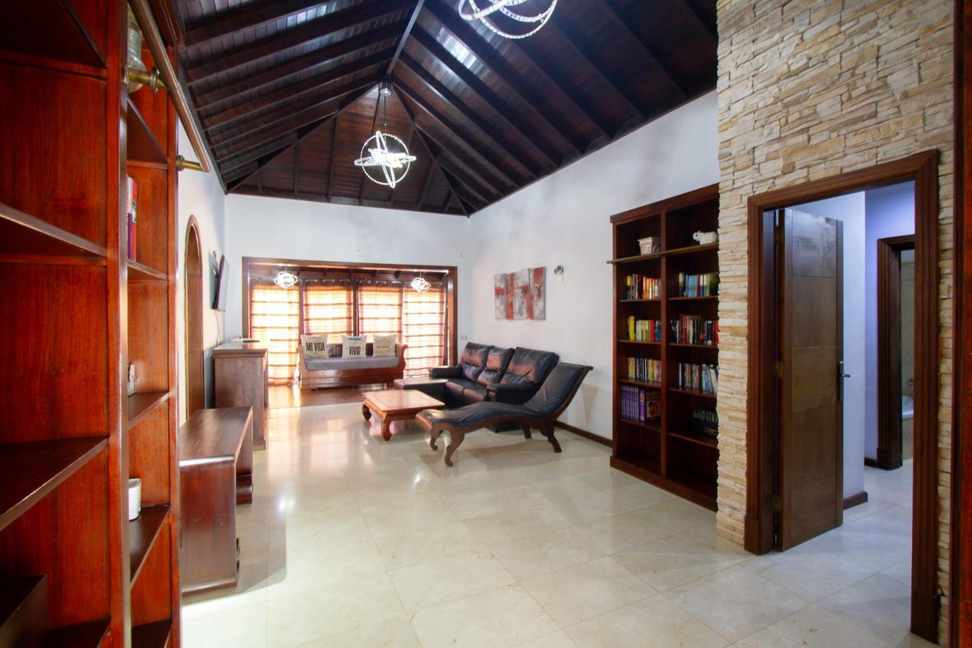 Villa Jardin De Buda أرونا المظهر الخارجي الصورة