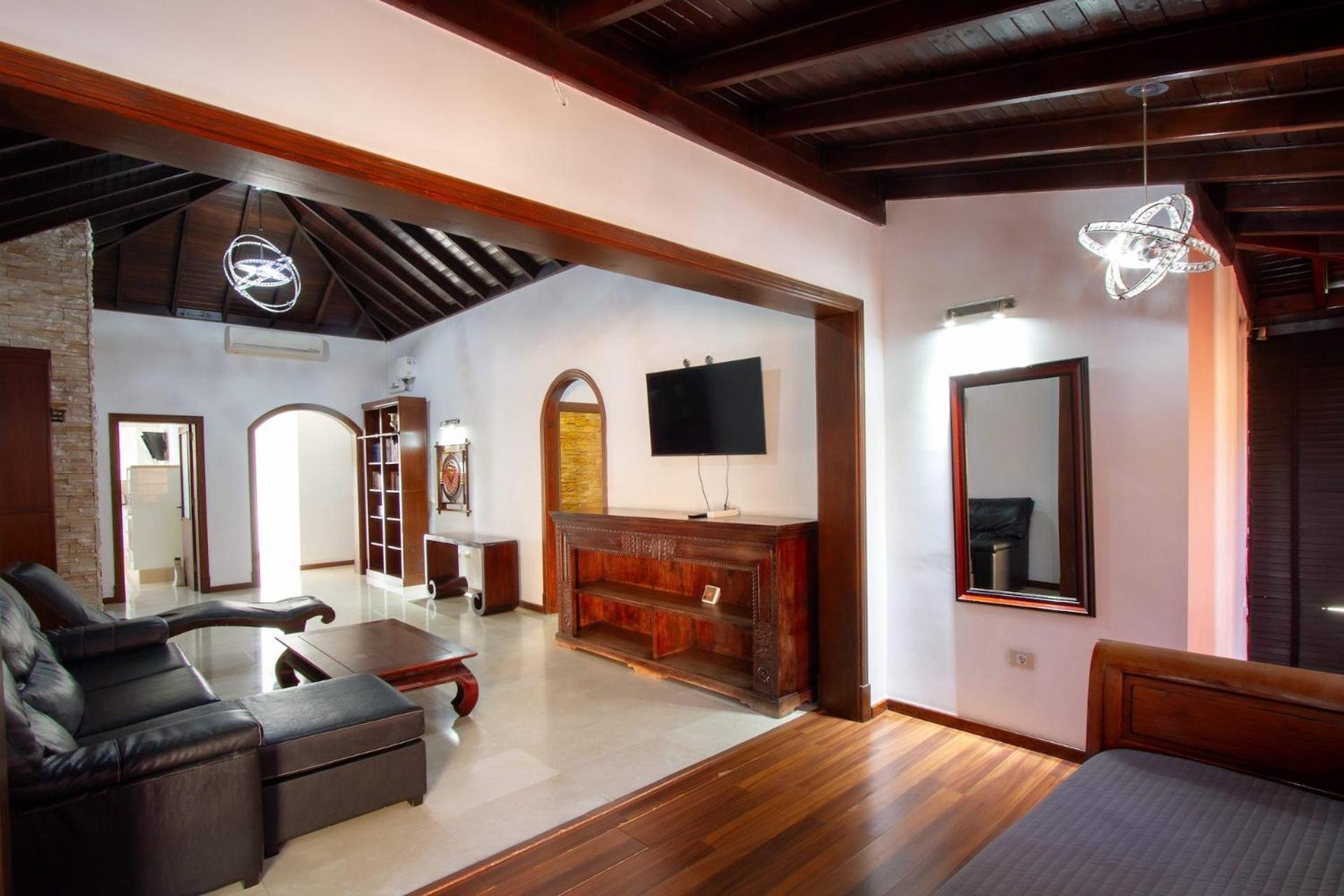 Villa Jardin De Buda أرونا المظهر الخارجي الصورة